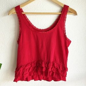 Hollister Red Semi Cropped Ruffle Bottom Tank sz Small